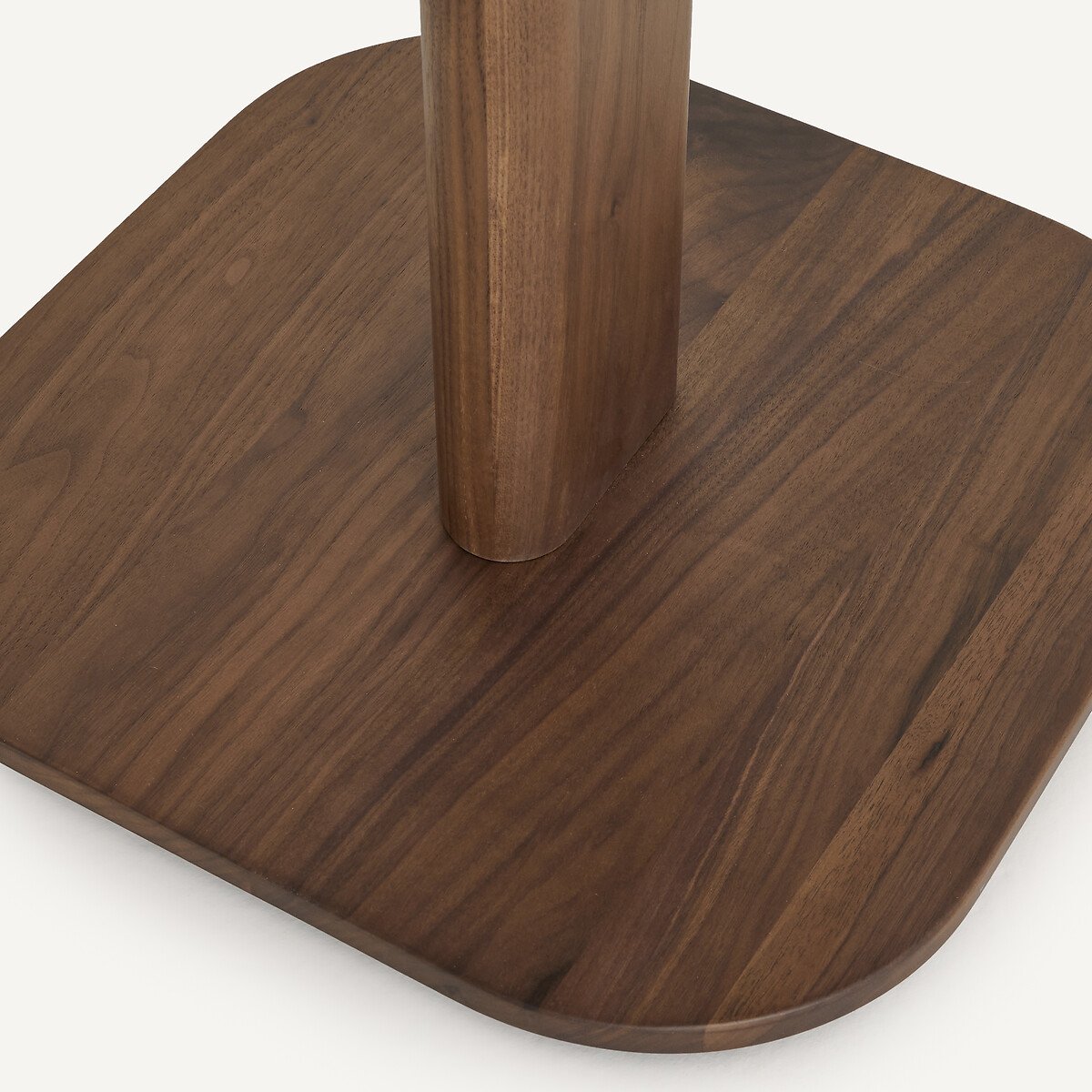 Versatile Living Tables