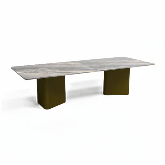 Duna Grand Dining Table
